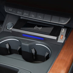 Audi A4 2016-2024 / Audi A5 2017-2024 Carregador sem fios para telemóvel com carregamento rápido de 15W 