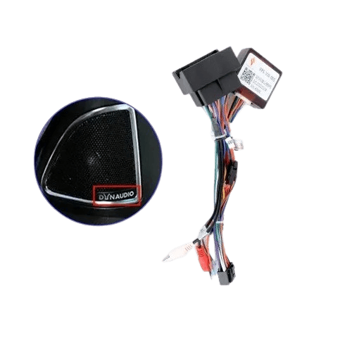Cabo adaptador VW (Dynaudio) - câmara de marcha-atrás original em rádio aftermarket com sistema de som Dynaudio.